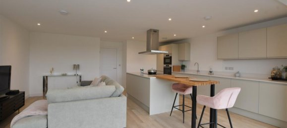 2 bedrooms Apartment in Chingford, United Kingdom No. 3937 6