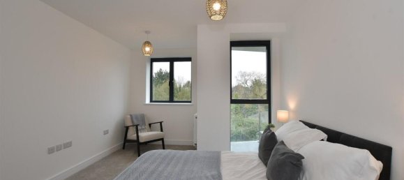 2 bedrooms Apartment in Chingford, United Kingdom No. 3937 10