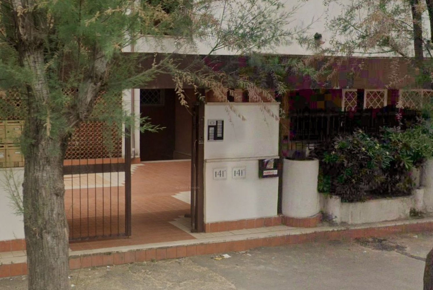 2-salle Appartement à Pomezia, Italy No. 202018