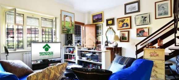 4 bedrooms Apartment in Rome, Italy No. 321578 11