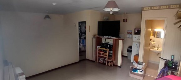 2 bedrooms Building in Montaigu-Vendee, France No. 299983 9