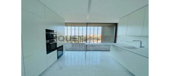 Duplex T4 em Cascais, Portugal N.º 89388 8