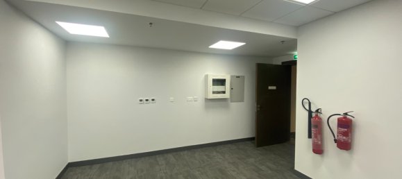 Oficina en Bur Dubai, UAE 1417 m² No. 9557 4