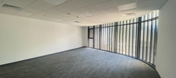 Oficina en Bur Dubai, UAE 1417 m² No. 9557 26