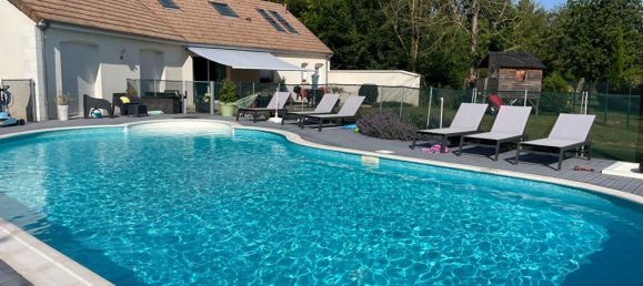 5 bedrooms House in Villetrun, France No. 243858 4