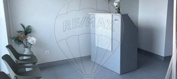 Propriété commerciale à Penedono, Portugal 77m² No. 83197 7