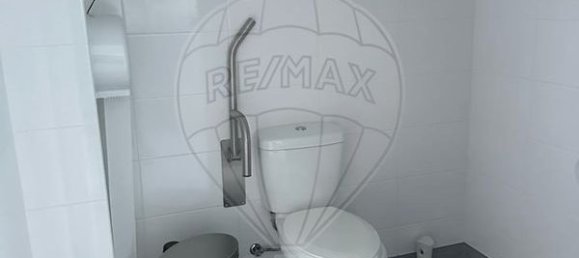 Propriété commerciale à Penedono, Portugal 77m² No. 83197 10