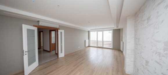 Apartment 3+1 in Istanbul, Turkey No. 25036 5