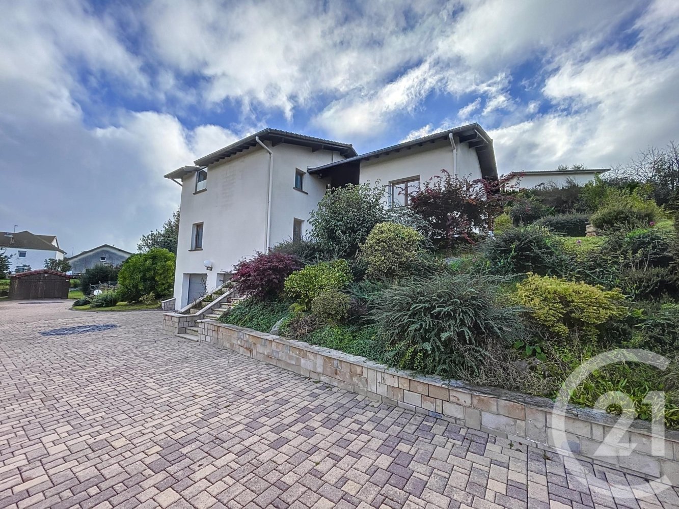 5 bedrooms House in Remiremont, France No. 228748