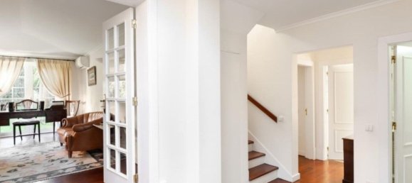 3 bedrooms House in Cascais, Portugal No. 110656 23