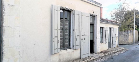 Casa de 3 dormitorios en Marans, France No. 98864 7