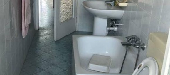 2 rooms Apartment in Turin, Italy No. 36294 7