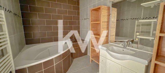 2 bedrooms Apartment in Saint-Gilles, France No. 297585 7