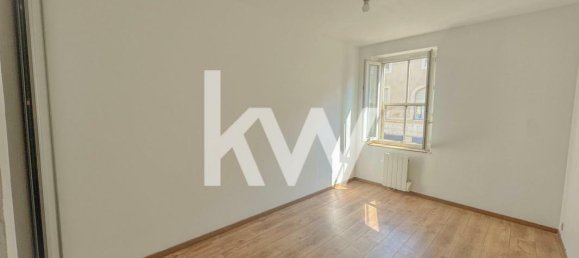 2 bedrooms Apartment in Saint-Gilles, France No. 297585 8