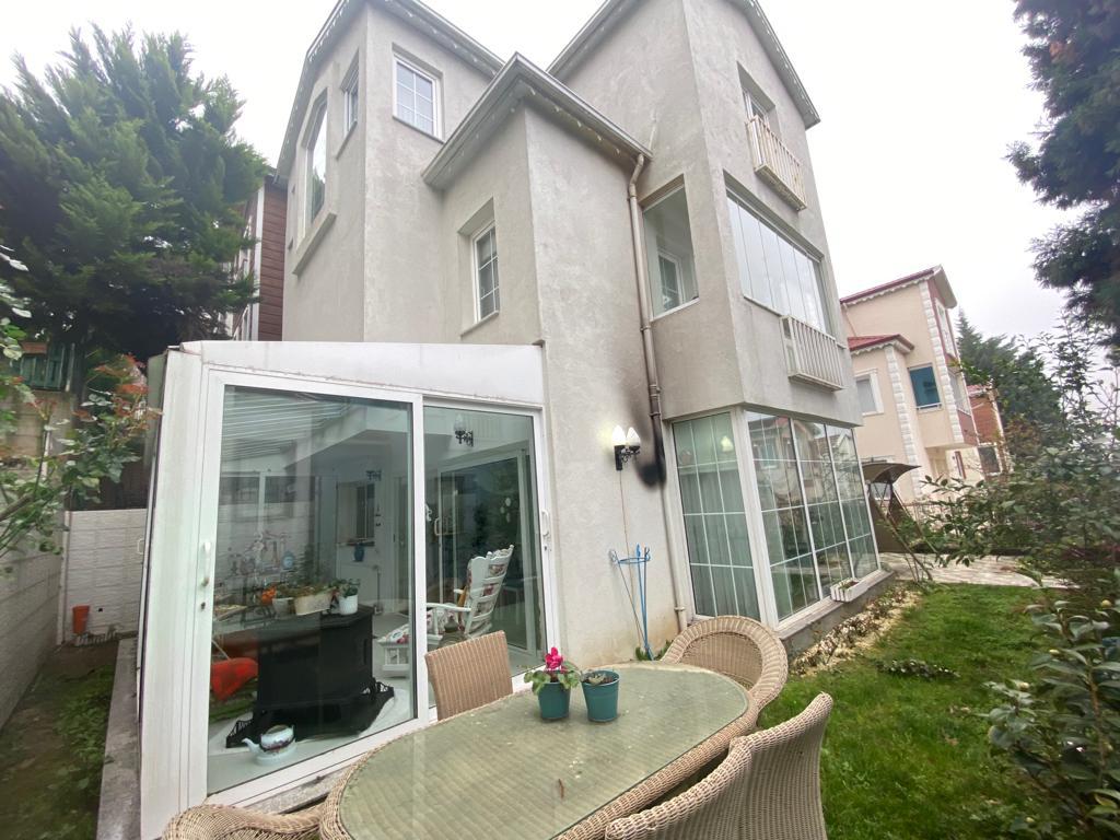 Villa 4+1 em Trabzon, Turkey N.º 20811