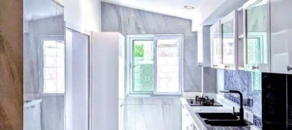 4 bedrooms Villa in Bang Lamung, Thailand No. 17755 4