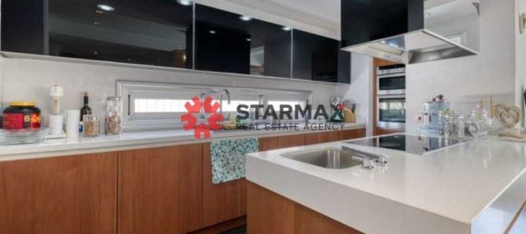 Коммерческая недвижимость с 3 спальнями в Ларнака, Кипр № 80823 12