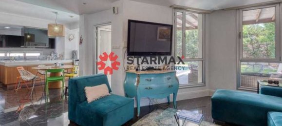 Коммерческая недвижимость с 3 спальнями в Ларнака, Кипр № 80823 11