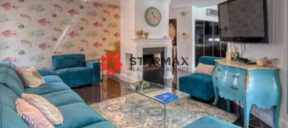 Коммерческая недвижимость с 3 спальнями в Ларнака, Кипр № 80823 8