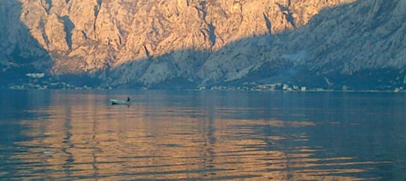 Propiedad comercial de 6 dormitorios en Kotor, Montenegro No. 183 10