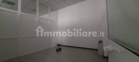 5 rooms Office in Turin, Italy No. 83813 22