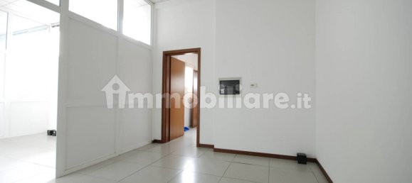 5 rooms Office in Turin, Italy No. 83813 37