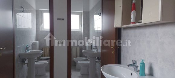 5 rooms Office in Turin, Italy No. 83813 17