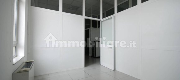 5 rooms Office in Turin, Italy No. 83813 33
