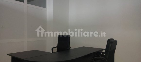 5 rooms Office in Turin, Italy No. 83813 19
