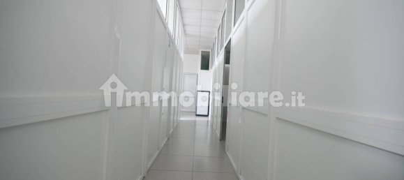 5 rooms Office in Turin, Italy No. 83813 28