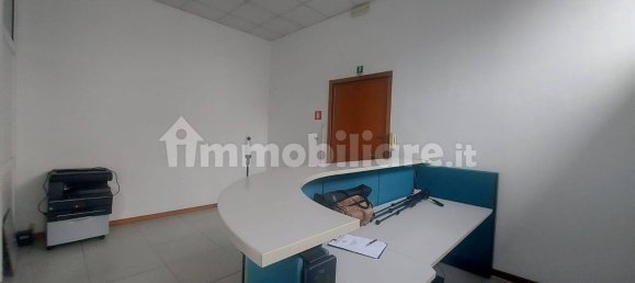 5 rooms Office in Turin, Italy No. 83813 5