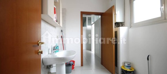 5 rooms Office in Turin, Italy No. 83813 41