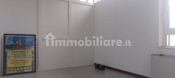 5 rooms Office in Turin, Italy No. 83813 14