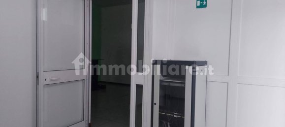 5 rooms Office in Turin, Italy No. 83813 16