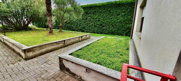 3 bedrooms Apartment in Legnano, Italy No. 8273 10