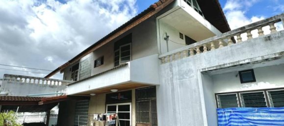 4 bedrooms Cafe / restaurant in Bangkok, Thailand No. 25144 2