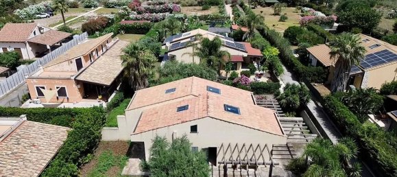 4-Zimmer Haus in Campofelice di Roccella, Italy, Nr. 124408 5
