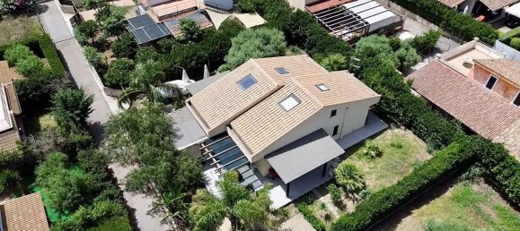 4-Zimmer Haus in Campofelice di Roccella, Italy, Nr. 124408 12