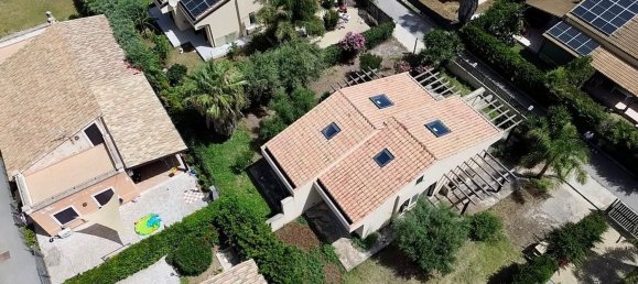 4-Zimmer Haus in Campofelice di Roccella, Italy, Nr. 124408 8