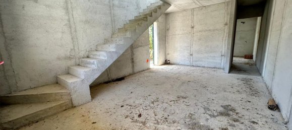 4-Zimmer Haus in Campofelice di Roccella, Italy, Nr. 124408 25