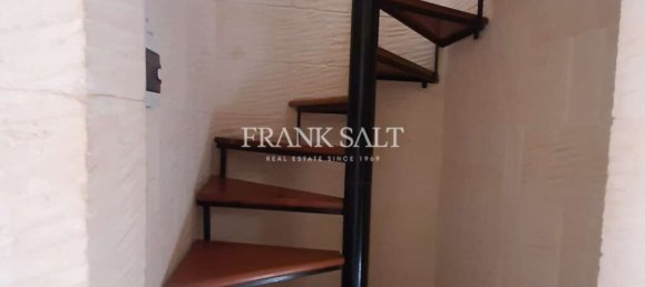 4 غرف نوم منزل في Gharb, Malta رقم 5863 25