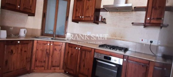 4 غرف نوم منزل في Gharb, Malta رقم 5863 9