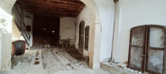 14 rooms House in Monserrato, Italy No. 256364 24