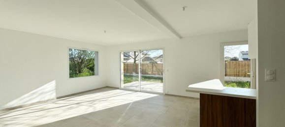 4 bedrooms House in Romans-sur-Isere, France No. 193439 5