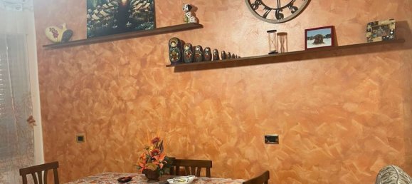 3-salle Appartement à Messina, Italy No. 256094 7