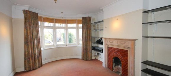 3 bedrooms House in Beckenham, United Kingdom No. 1090 4