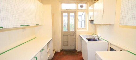 3 bedrooms House in Beckenham, United Kingdom No. 1090 6