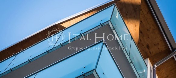 5 rooms Apartment in Bergamo, Italy No. 96350 7