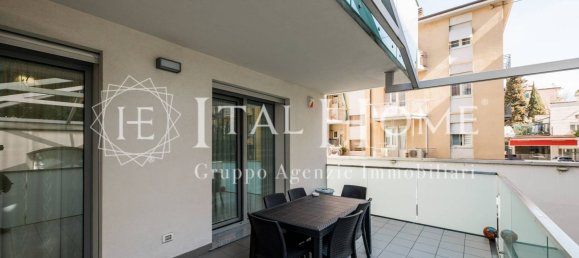 5 rooms Apartment in Bergamo, Italy No. 96350 24