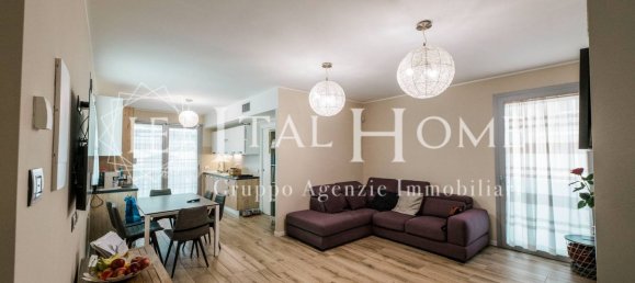 5 rooms Apartment in Bergamo, Italy No. 96350 5